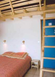 Xtrallusion offers characteristic Bed and Breakfast, B&B, Guest House, Hotel, Albergo and Country Lodge accommodation in Italy. Plus independent self-guided Walking, Adventure, Activity, Skiing and Paragliding Holiday itineraries on the Italian Rivieras, in the Italian Lakes, in the Italian Alps and in some of the most beautiful corners of Italy.